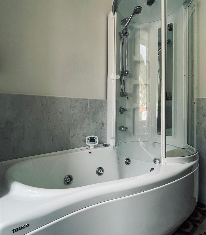 Rl - Boutique Suites & Apartments Bienno المظهر الخارجي الصورة